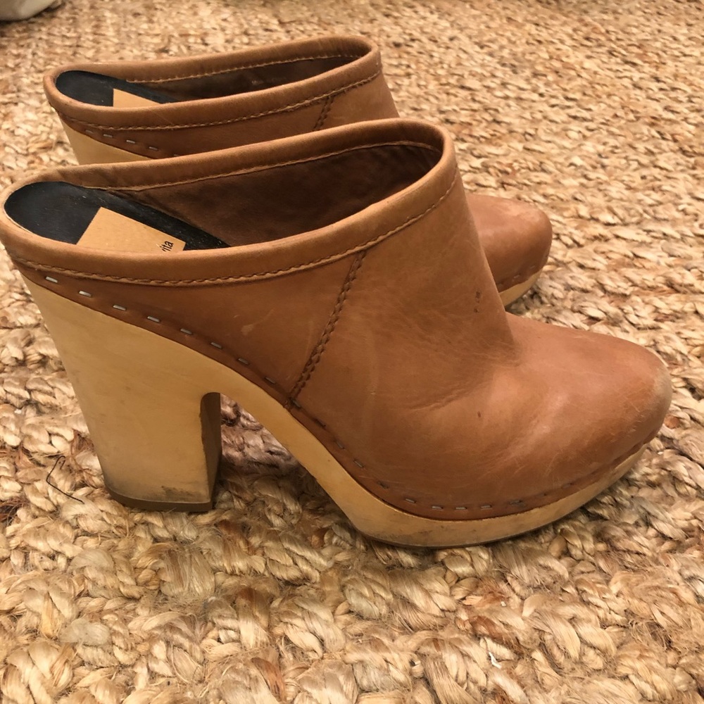 Dolce Vita Tan Leather Clog Mules